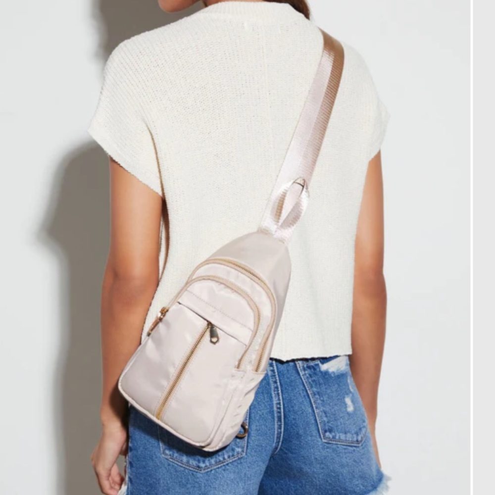 VICI Wagner nylon sling backpack